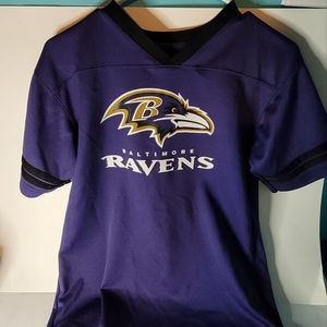 Unisex NFL Baltimore Ravens t-shirt size large good condition